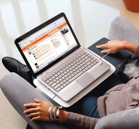 Laptop-Ständer N600 mit ausziehbarem Touchpad