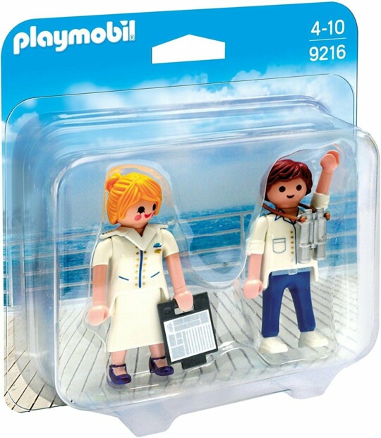 Duo Offizier und Stewardess auf einer Kreuzfahrt - 9216