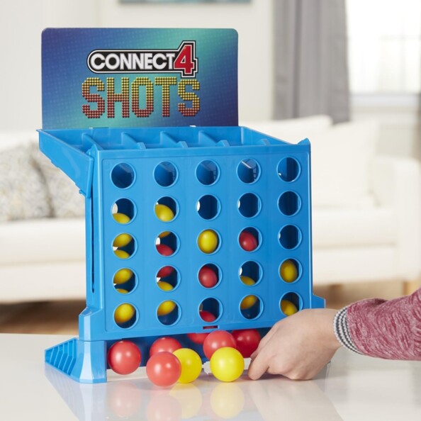 Brettspiel „Vier gewinnt“ – Shots-Version