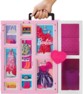 Barbie-Deluxe-Kleiderschrank mit Puppe und Kleidung